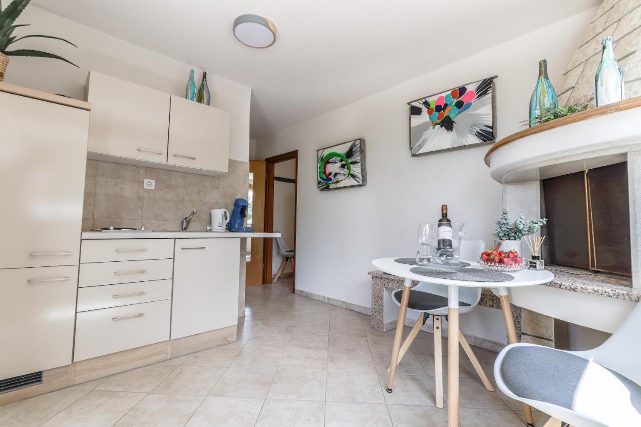4 You Apartments Mugeba Экстерьер фото